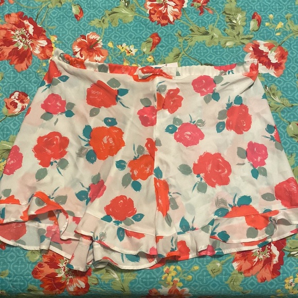 Kate Spade PJ Set - Picture 2 of 2